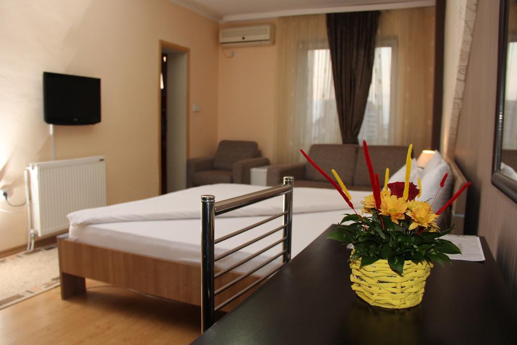 Garni Hotel Rile Men Ni Rum bild