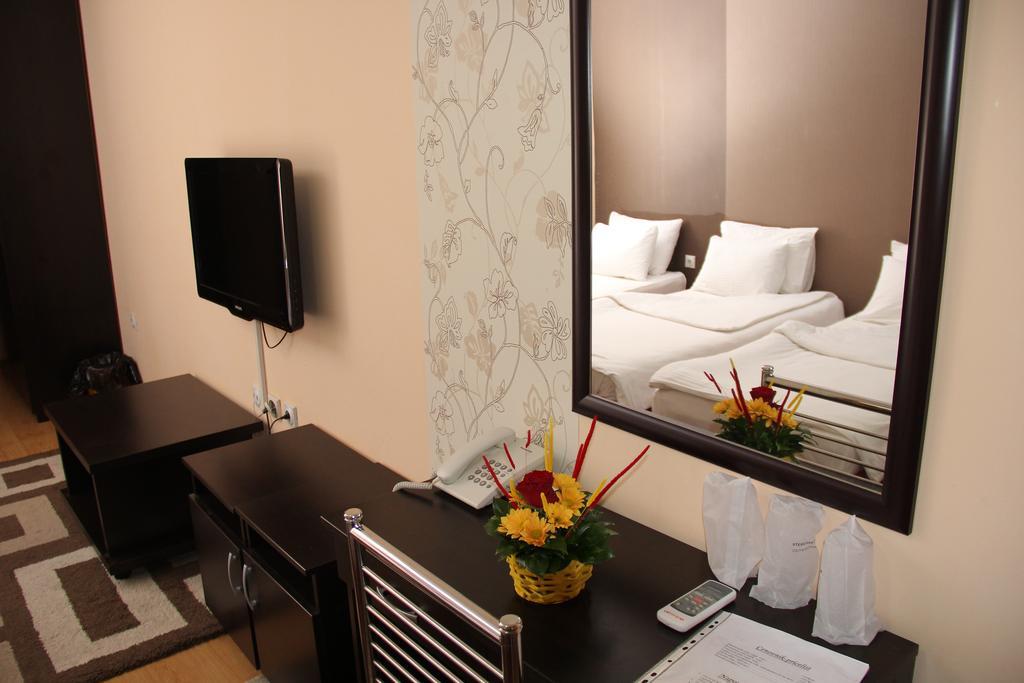 Garni Hotel Rile Men Ni Rum bild