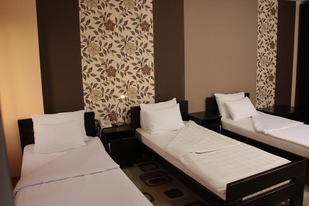 Garni Hotel Rile Men Ni Rum bild