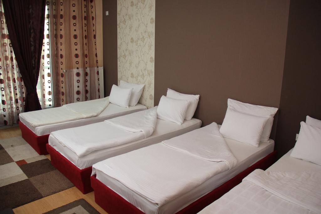 Garni Hotel Rile Men Ni Rum bild