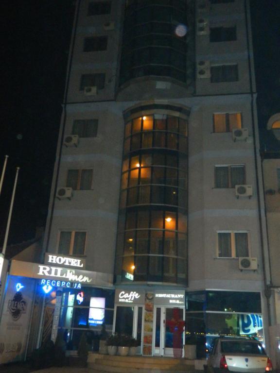 Garni Hotel Rile Men Ni Exteriör bild